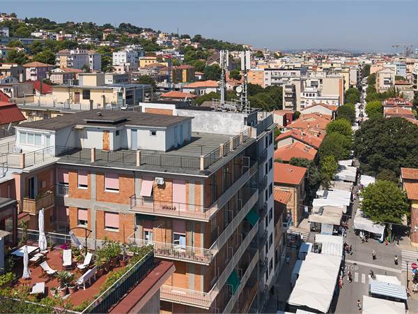 Appartamento ristrutturato 26 a Falconara Marittima AN 